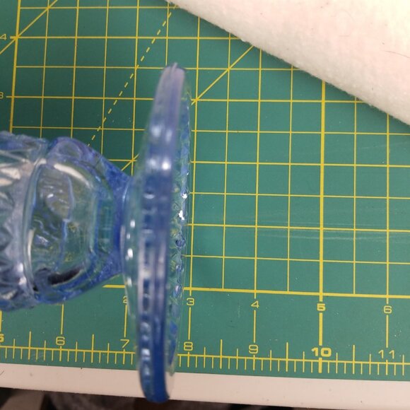 Indiana Glass Diamond Point Blue Pedestal Vase 8 in tall‎ Vtg - Picture 8 of 8